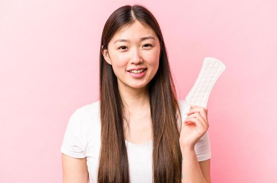 From Irritation to Liberation: How Chemical-Free Pads Changed My Period