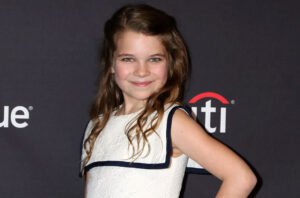 Holly Revord: The Unsung Hero Behind Raegan Revord’s Journey to Stardom