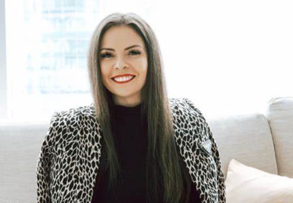 Itchko Ezratti's Wife: The Unseen Pillar Behind a Real Estate Empire