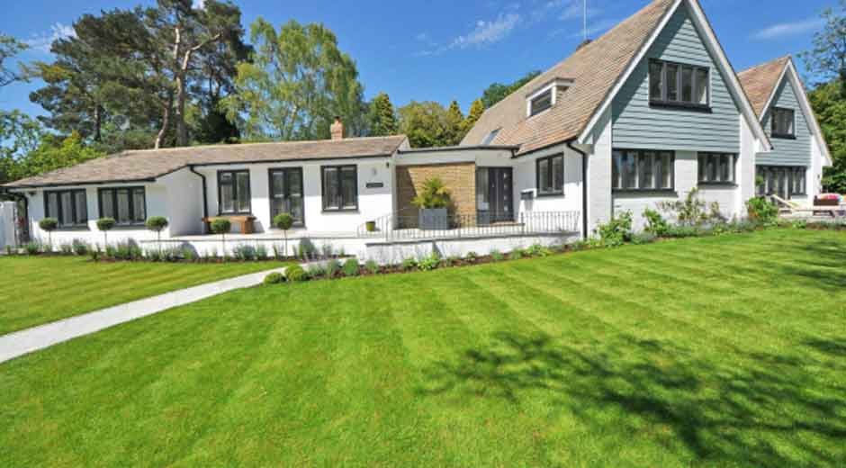The-Modern-Homeowner’s-Guide-to-Improvements-That-Boost-Value