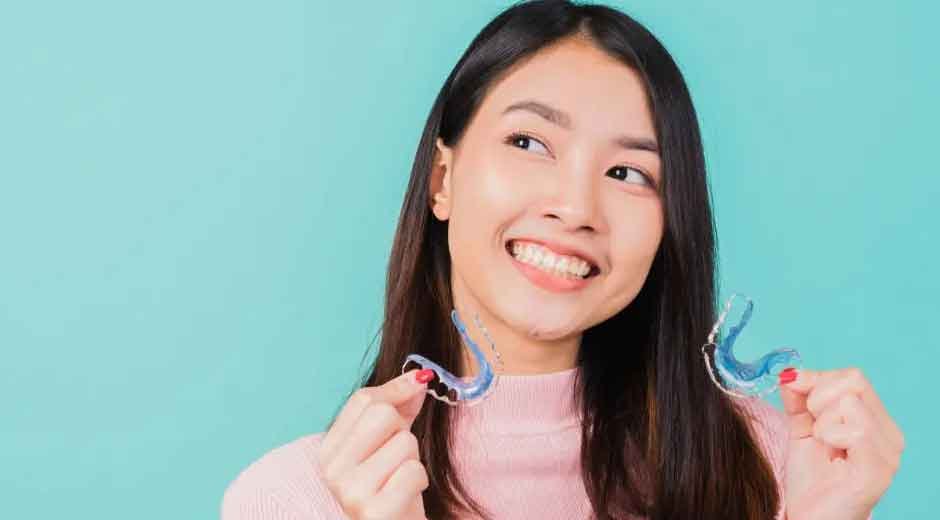 How North Vancouver Invisalign Can Improve TMJ & Bite Alignment