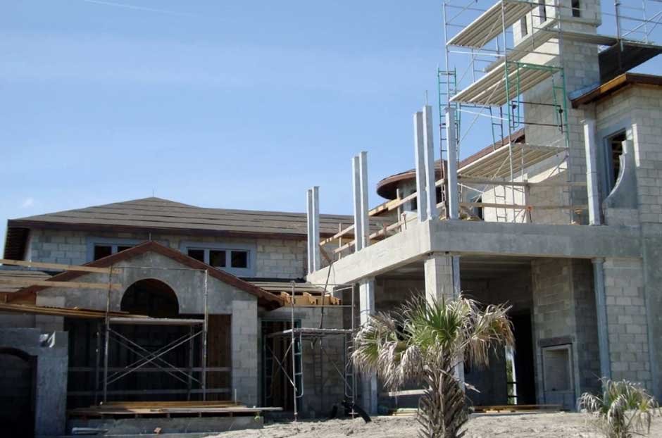 Why Investing in Hurricane-Resistant Home Construction Pays Off in Tampa
