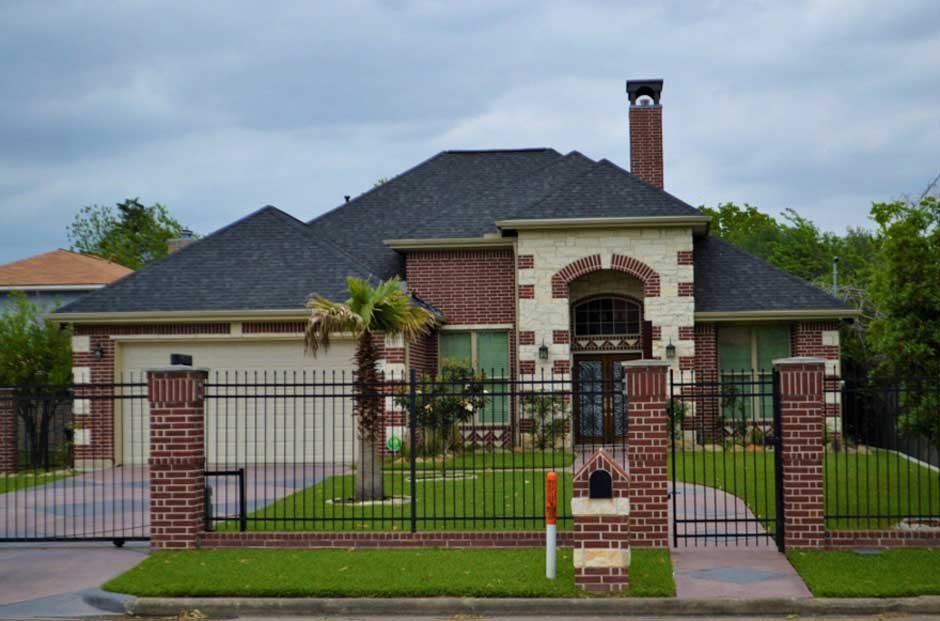 4 Smart Ways to Strengthen Your Gate Security at Home