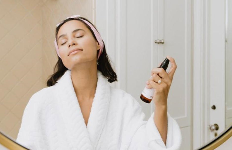 Skincare Choices That Protect the Environment