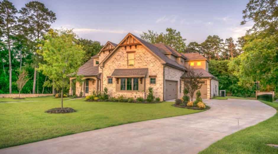 The-Homeowner’s-Guide-to-Seasonal-HVAC-Maintenance