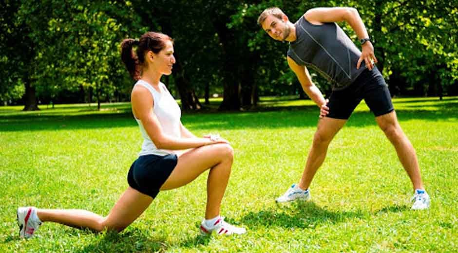 The-Importance-of-Warm-Ups-and-Cool-Downs-in-Sports-Physio