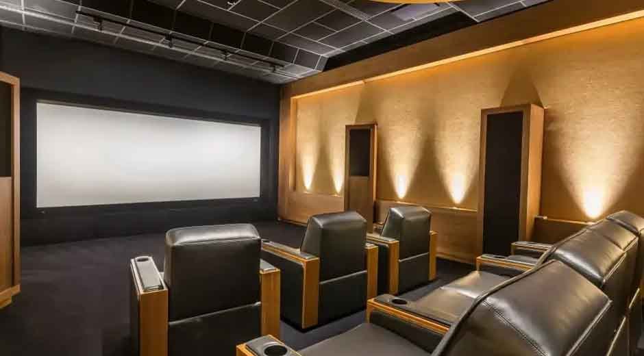 Custom-Home-Theater-Design-and-Installation-for-Entertaining-Guests