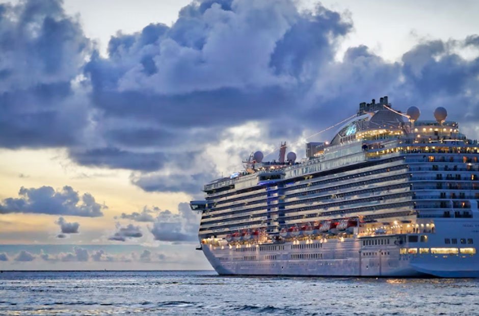 Exploring Ecuador on a Cruise