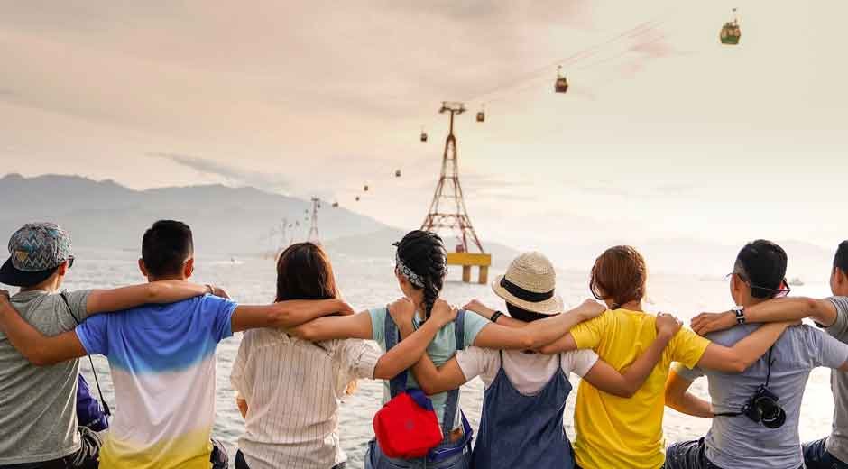 Exploring-Together-Fun-Filled-Road-Trip-Ideas-for-Groups