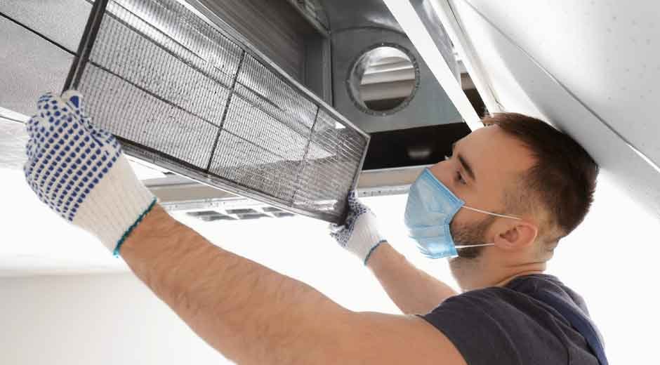 The-Importance-of-Duct-Cleaning-in-HVAC-Maintenance