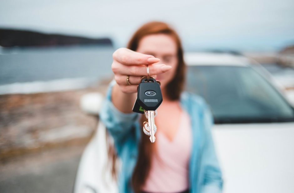 Top Finance Mistakes People Make When Buying a Car or House
