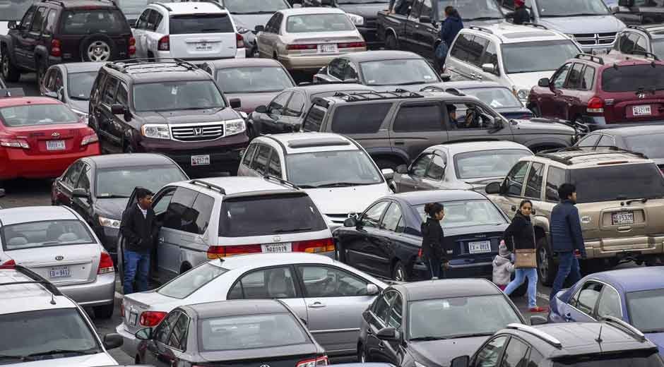 What Busy Working Professionals Look for in a Parking Spot