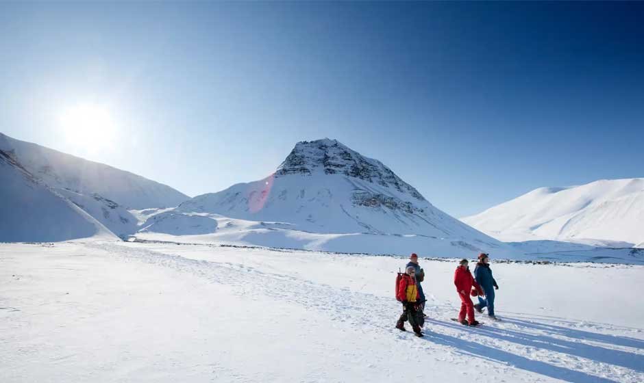 A Beginner’s Guide to Responsible Arctic Travel