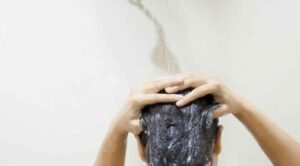 Sustainable Self-Care: How Mindful Hair-Washing Rituals Support Healthy Growth and Natural Living