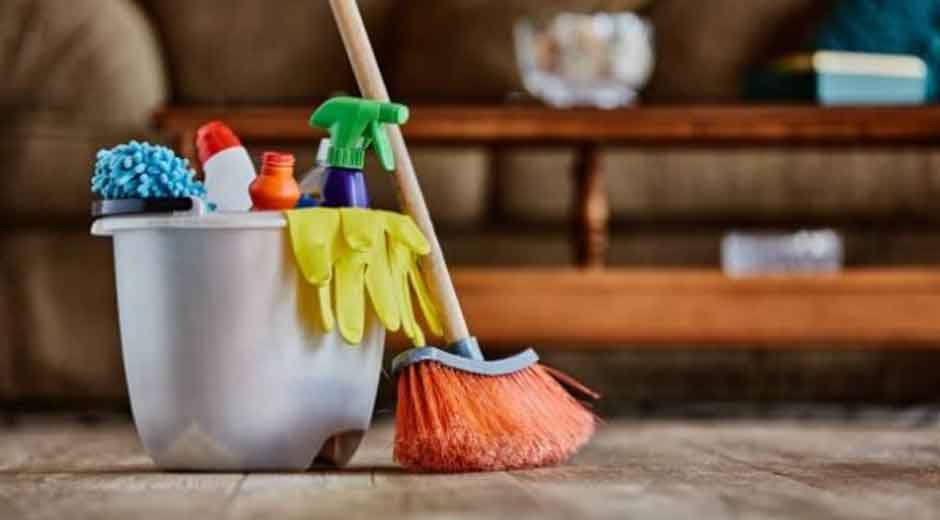 Top Cleaning Supplies Every Small Business Should Keep in Stock 