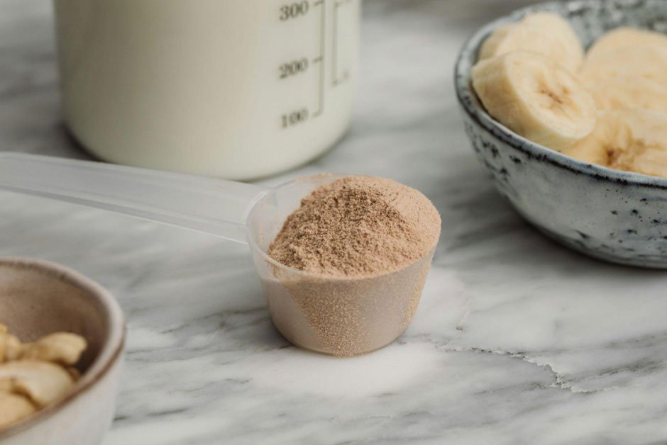 Whey Concentrate vs Whey Isolate: Pros and Cons Explained