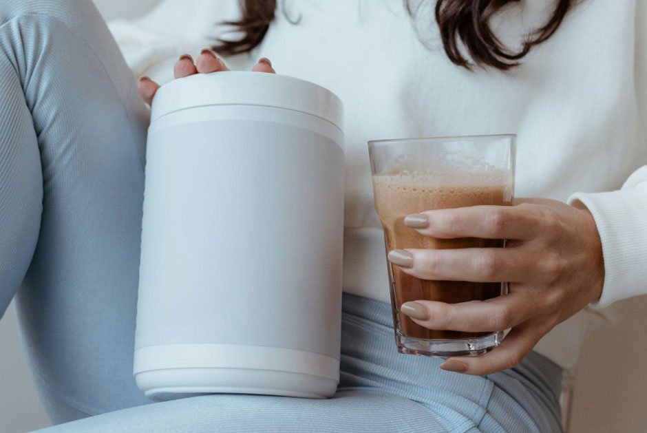 Whey Concentrate vs Whey Isolate: Pros and Cons Explained