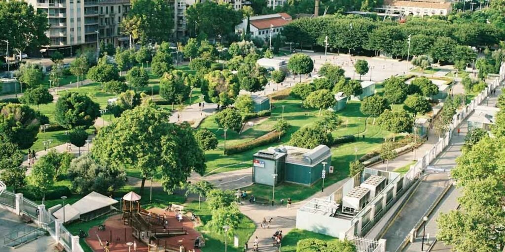 3 Ways Sustainable Cities Are Redefining Urban Life