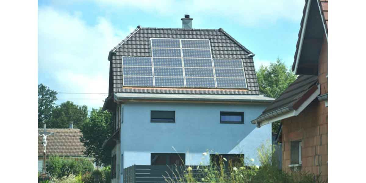 How-Clean-Energy-Choices-Are-Reshaping-Homes-and-Outdoor-Adventures