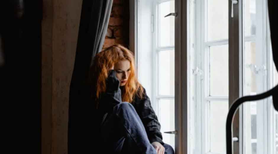 Signs-the-Air-in-Your-Home-Might-Be-Making-You-Feel-Tired