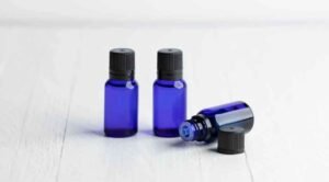 The Role of Essential Oils in Apothecary Products