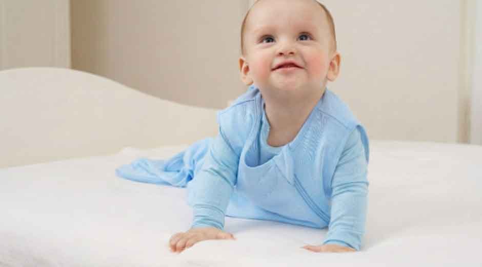 Why Synthetic Baby Sleepwear Is a Microplastic Problem