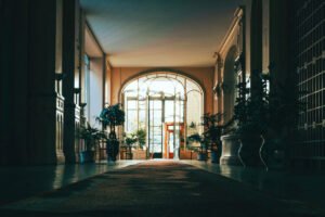 Tour-Checklist-What-to-Look,-Listen,-and-Smell-for-When-Vetting-a-Care