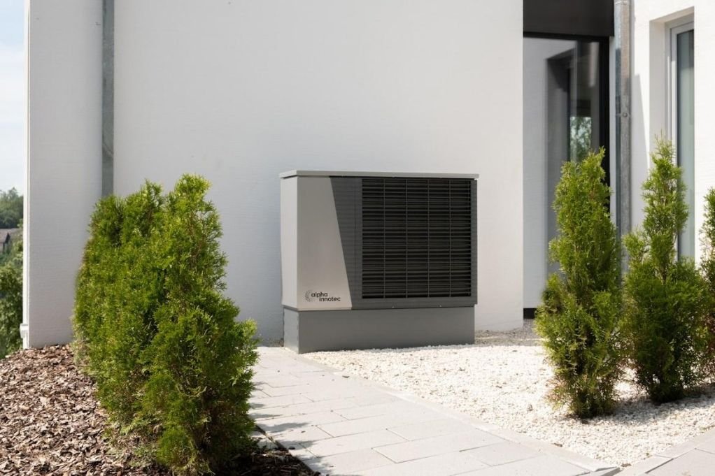 replacing-an-old-boiler-when-and-why-homeowners-ar-1