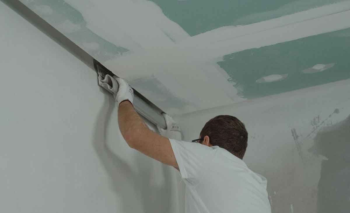 How-To-Get-Your-Life-Back-After-Your-Home-Is-Flooded-(2)