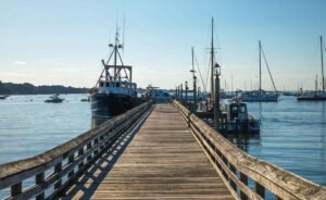 How-To-Keep-Marine-Equipment-Running-Effectively-(1)